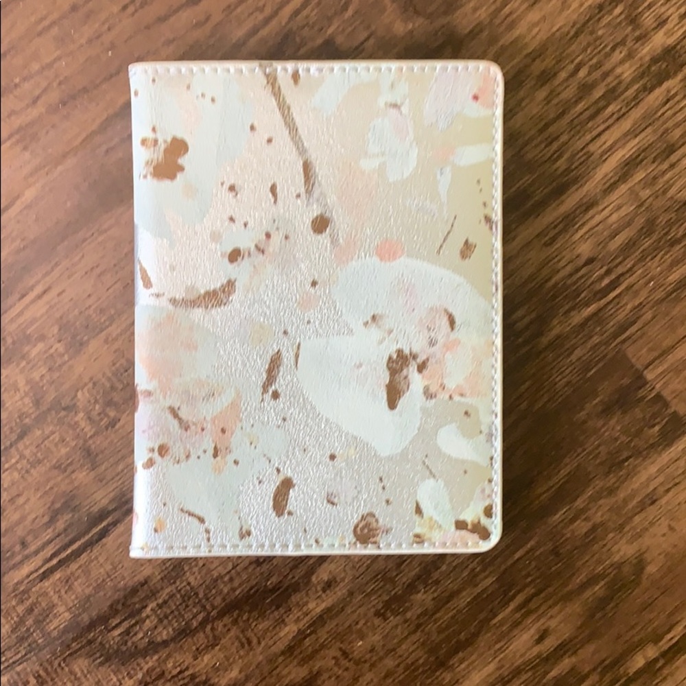 Anthropologie Liza Hathaway specked passport case